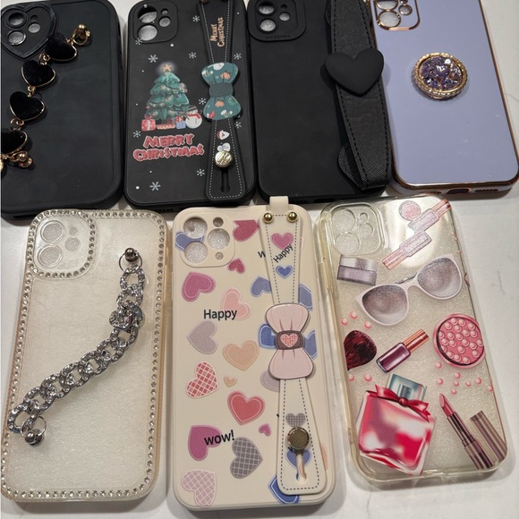 iPhone 11 cases - Picture 1 of 2